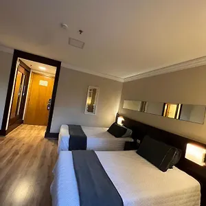 Hotel Aeroporto Congonhas Uh-114 ****